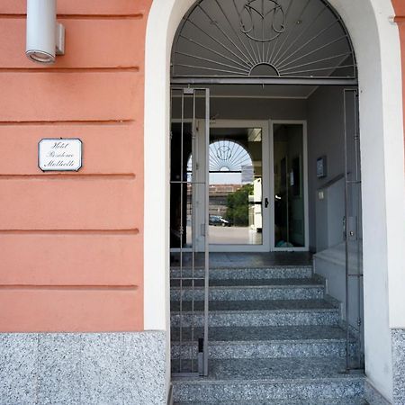 Bnbook Residence Matteotti Novara Bagian luar foto