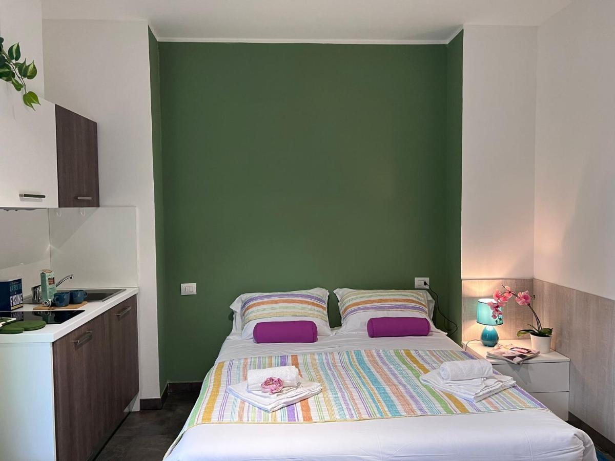 Bnbook Residence Matteotti Novara Bagian luar foto