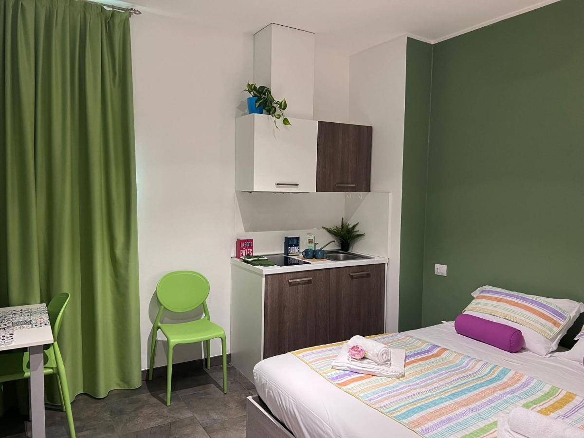 Bnbook Residence Matteotti Novara Bagian luar foto