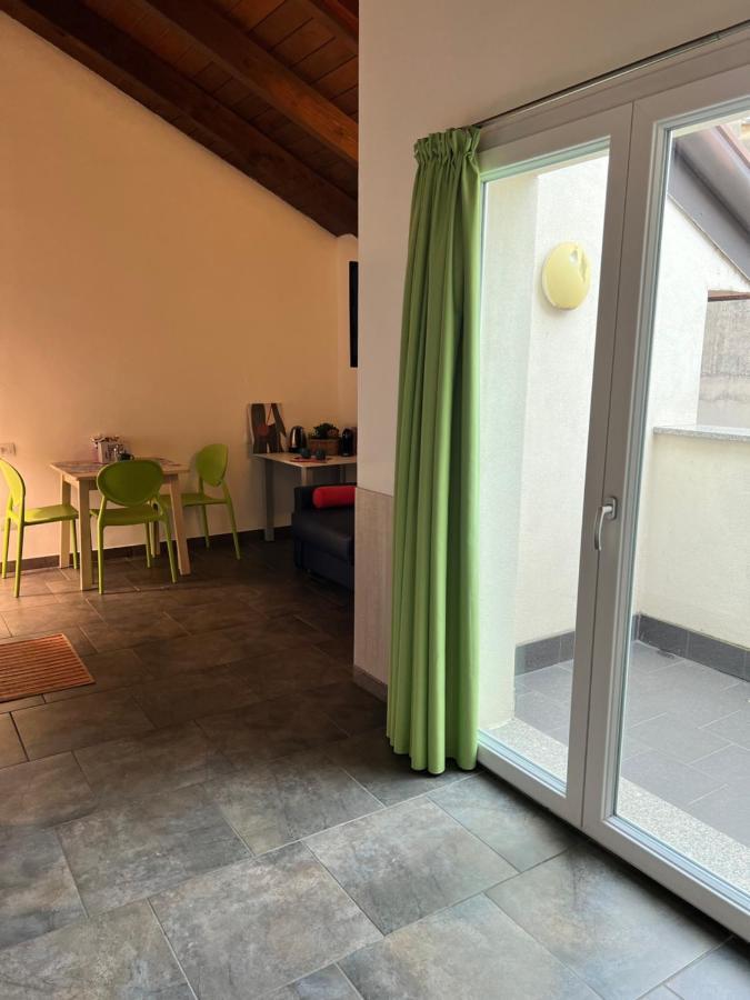 Bnbook Residence Matteotti Novara Bagian luar foto