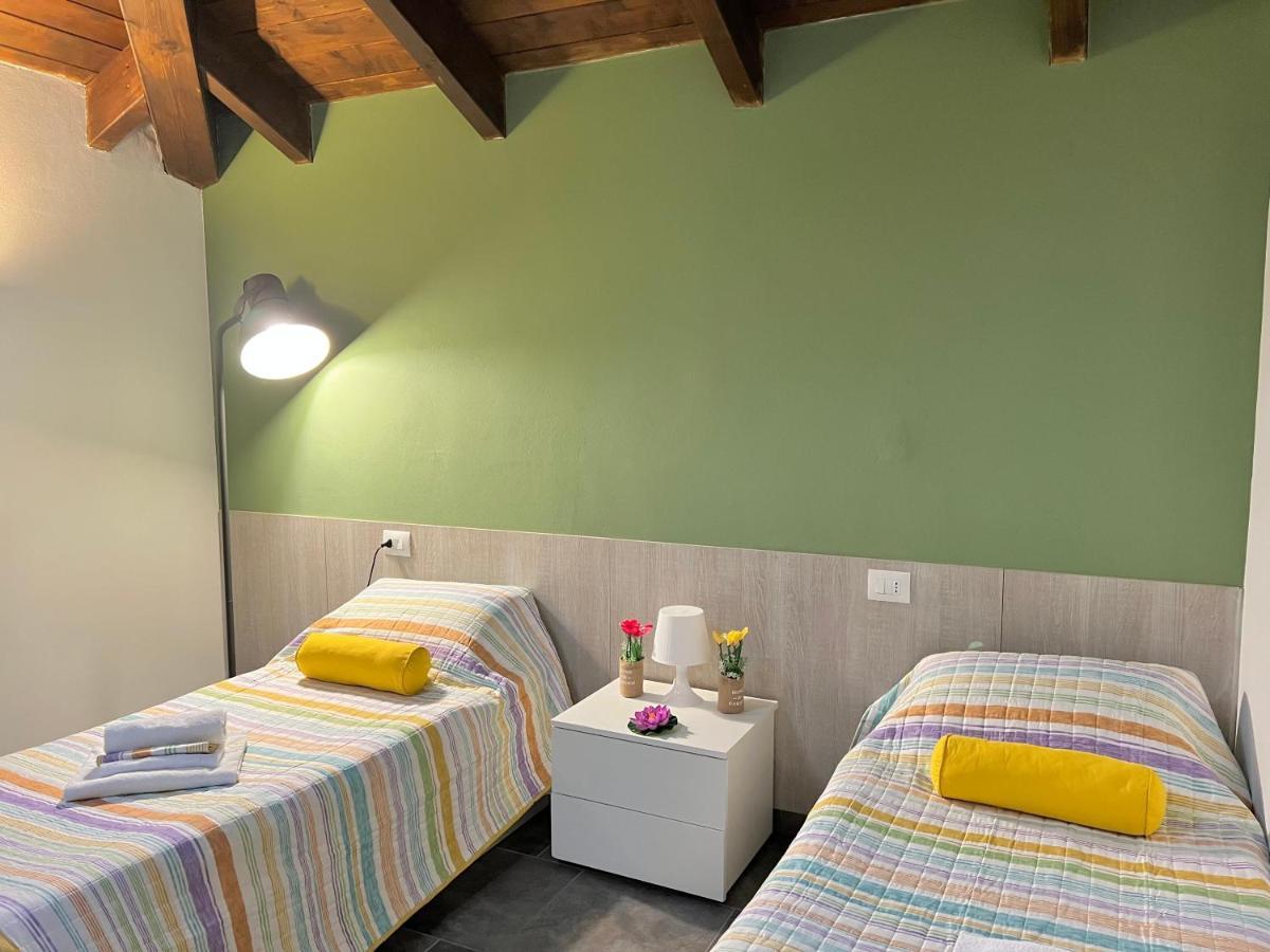 Bnbook Residence Matteotti Novara Bagian luar foto