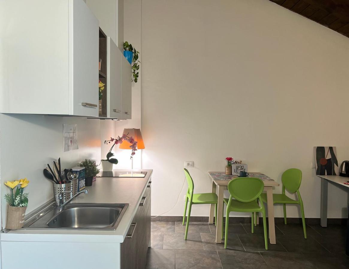 Bnbook Residence Matteotti Novara Bagian luar foto