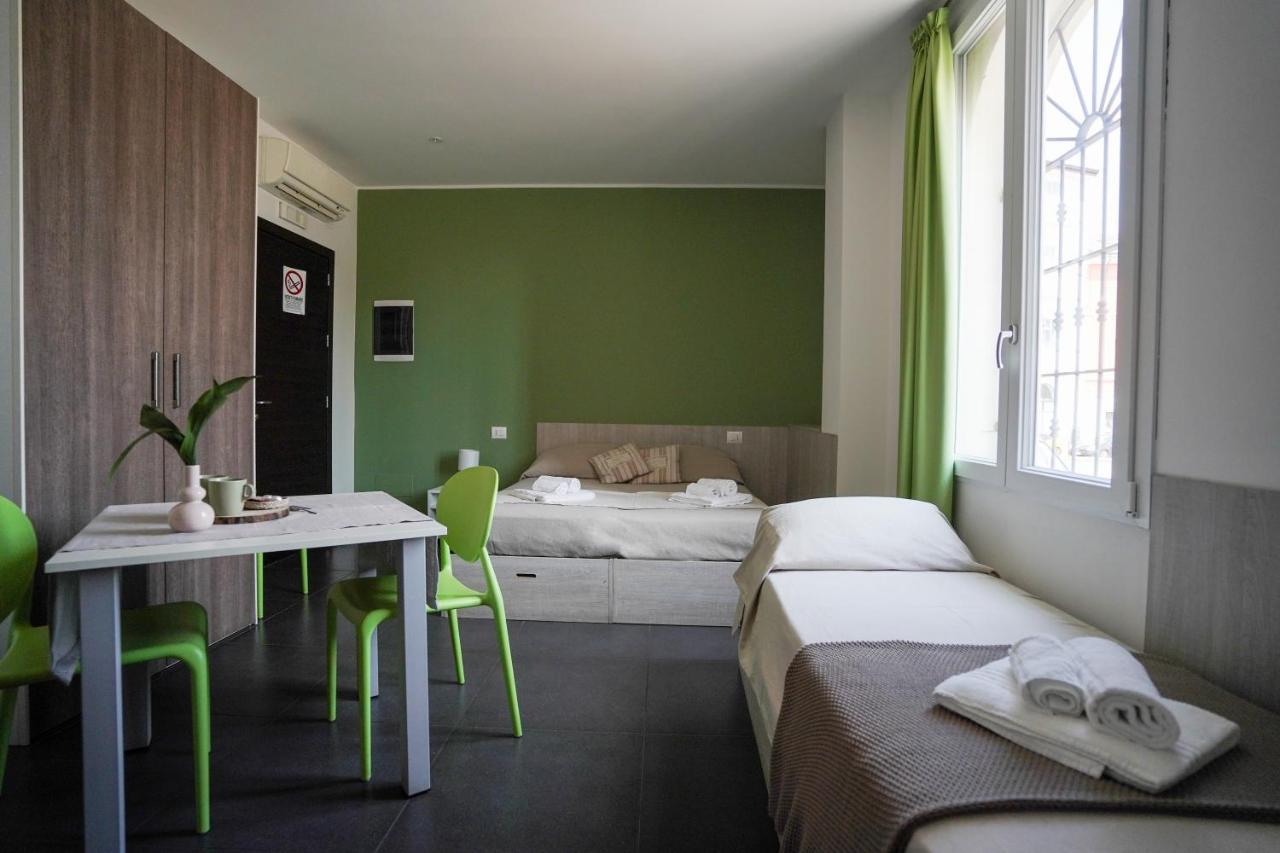 Bnbook Residence Matteotti Novara Bagian luar foto